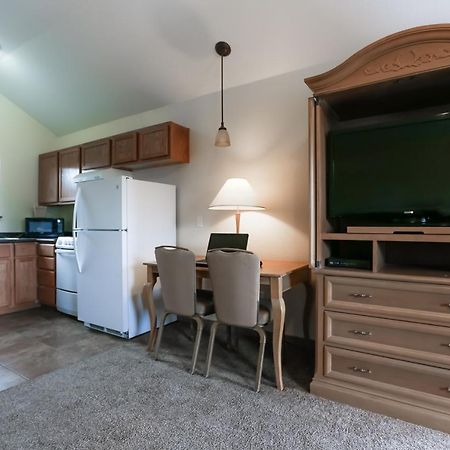 Brush Country Lodge Pleasanton Dış mekan fotoğraf
